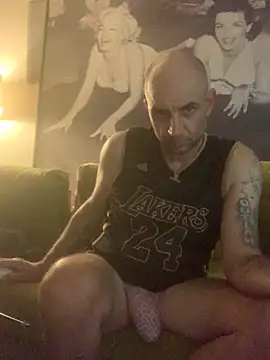 Snapshot of Hothotboyg chatting on 9, 9, 2025 Hothotboyg online show from 9, 9, 2025