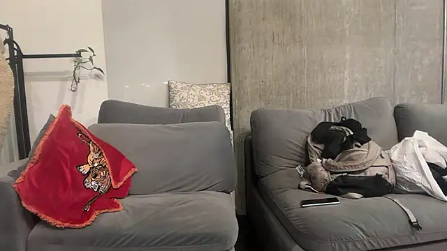 Hothotboyg online show from 8, 3, 2026