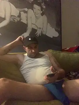 Snapshot of Hothotboyg chatting on 23, 10, 2025 Hothotboyg online show from 23, 10, 2025