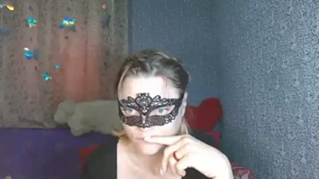 Miss Nona online show from 2, 11, 2025