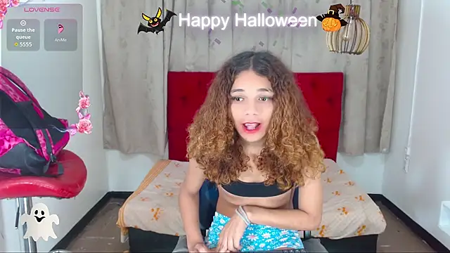 luisa  torres online show from 30, 10, 2025