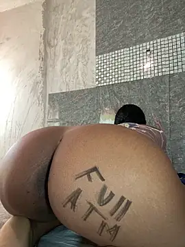 Messy-diana21 online show from 1, 3, 2026