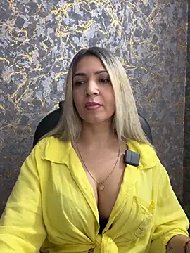 Helena Foxxx online show from 28, 11, 2025