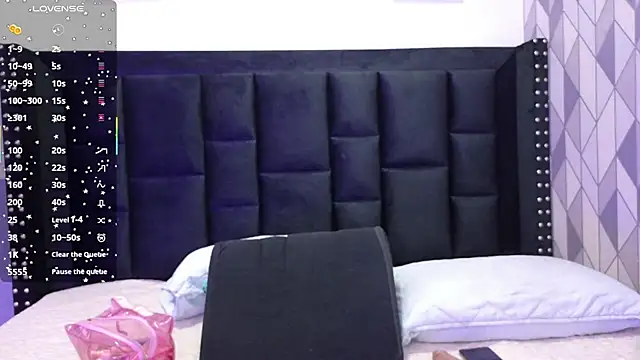 mamaneedsfun online show from 3, 10, 2025