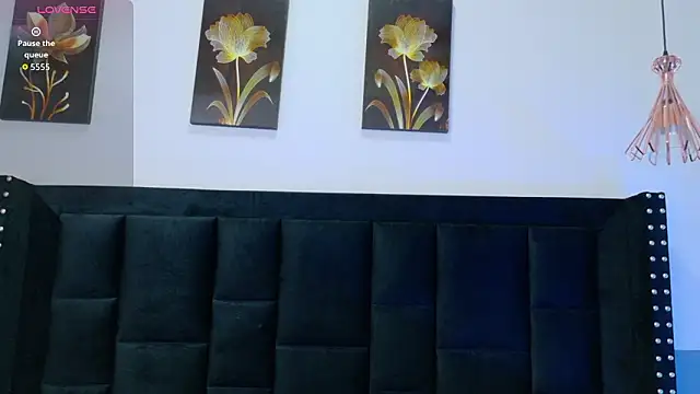 mamaneedsfun online show from 26, 3, 2026