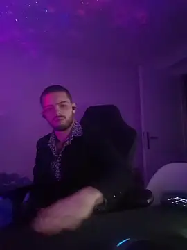 EyesNeverLies online show from 6, 2, 2026