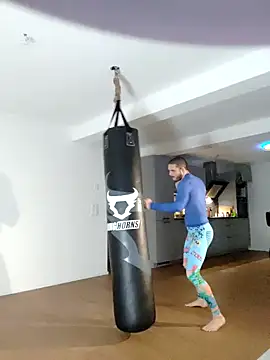 EyesNeverLies online show from 11, 10, 2025