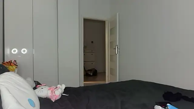 FluffySlutt online show from 18, 10, 2025