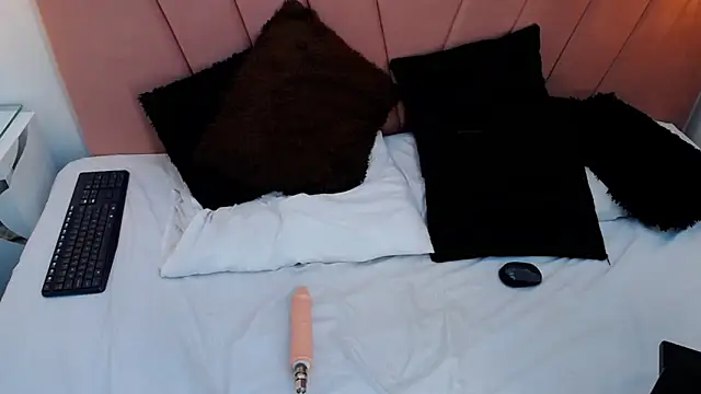 miss m1a online show from 28, 11, 2025