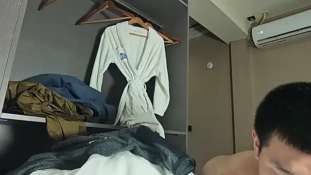 AAASuck online show from 20, 12, 2025