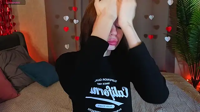 Snapshot of Jennie_Hunter chatting on 7, 2, 2026 Jennie Hunter online show from 7, 2, 2026