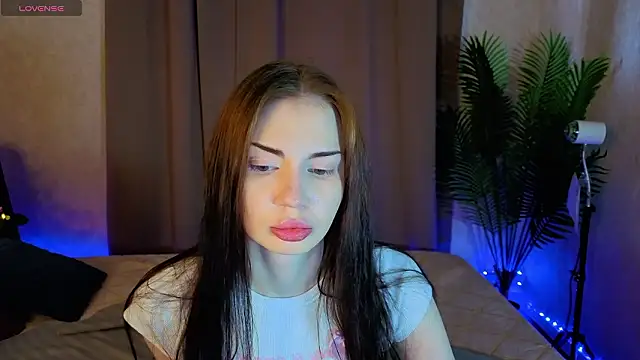 Jennie Hunter online show from 6, 3, 2026