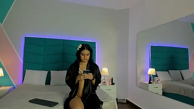 mara winters  online show from 25, 9, 2025