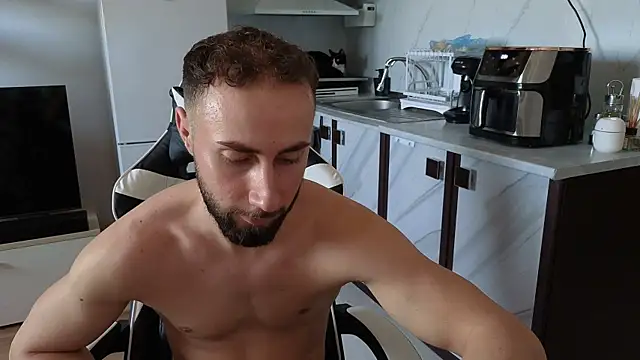 RyanStorm  online show from 2, 11, 2025