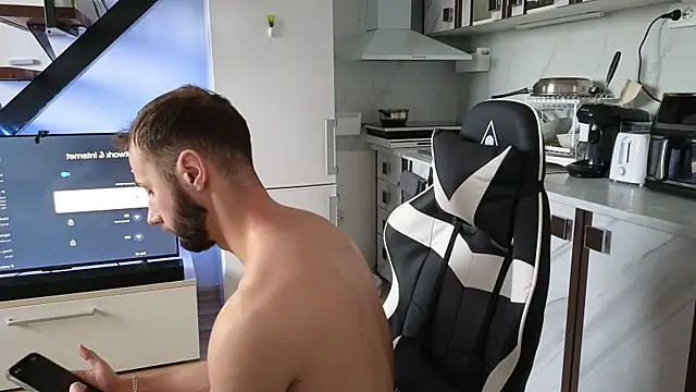 RyanStorm  online show from 5, 12, 2025