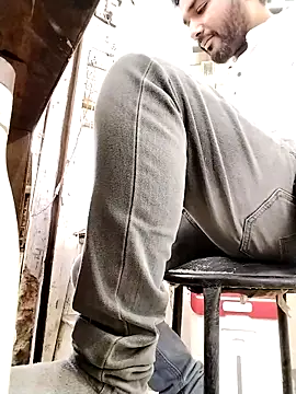 avi007p online show from 16, 2, 2026