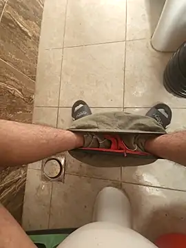 WelloffUpthrow online show from 18, 12, 2025