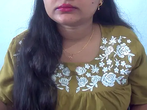 Saniya K online show from 11, 11, 2025