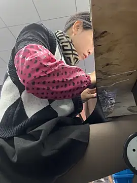 DHJM168 online show from 17, 12, 2025