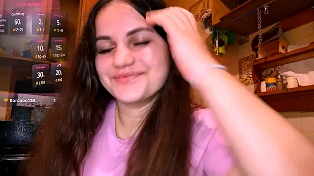 Snapshot of DierdreCousineau chatting on 30, 11, 2025 DierdreCousineau online show from 30, 11, 2025