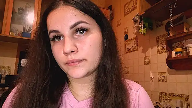 Snapshot of DierdreCousineau chatting on 23, 11, 2025 DierdreCousineau online show from 23, 11, 2025