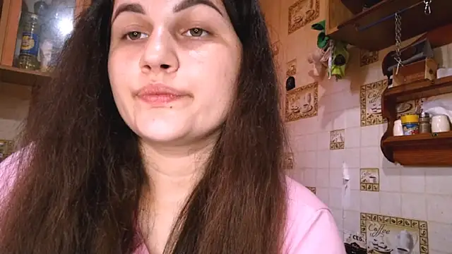 Snapshot of DierdreCousineau chatting on 20, 10, 2025 DierdreCousineau online show from 20, 10, 2025