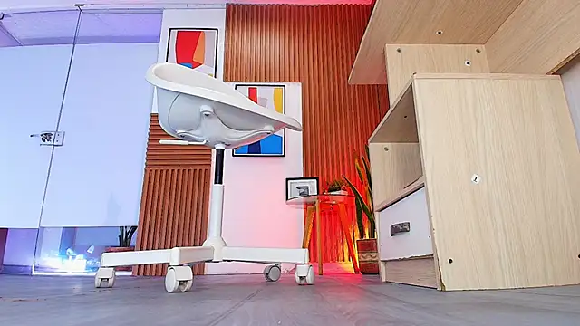 sweet mile online show from 4, 2, 2026