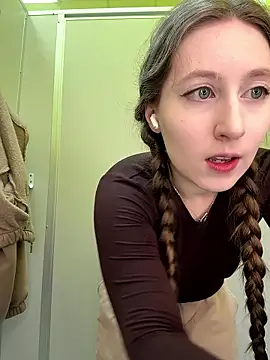 FroggyAnna online show from 11, 1, 2026