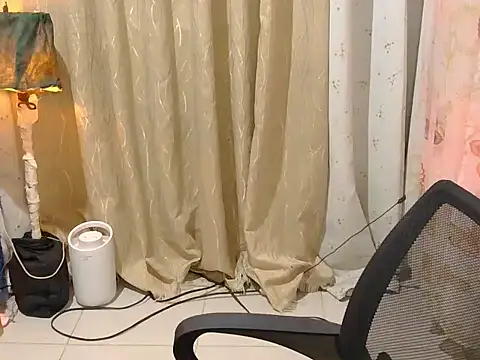 honeyLushess online show from 10, 11, 2025