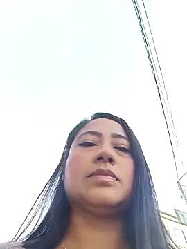 julieta evanns1 online show from 4, 10, 2025