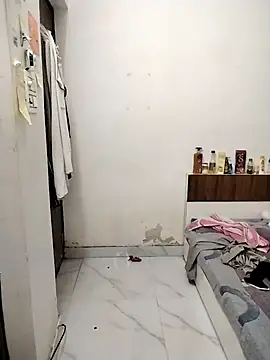 Sexy vernilla online show from 24, 3, 2026