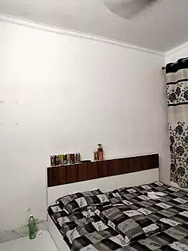 Sexy vernilla online show from 28, 9, 2025