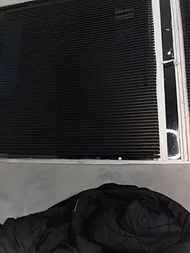 a Malgosia mako online show from 9, 1, 2026