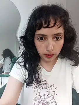 a Malgosia mako online show from 27, 10, 2025