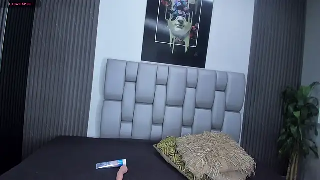 Bora Lajuana online show from 29, 10, 2025