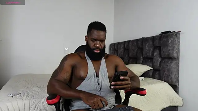 Snapshot of james_musclebbc chatting on 10, 6, 2026 james musclebbc online show from 10, 6, 2026