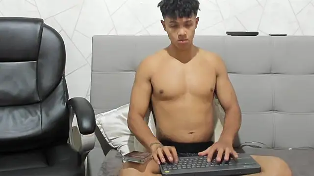 Alex Colton7 online show from 23, 11, 2025