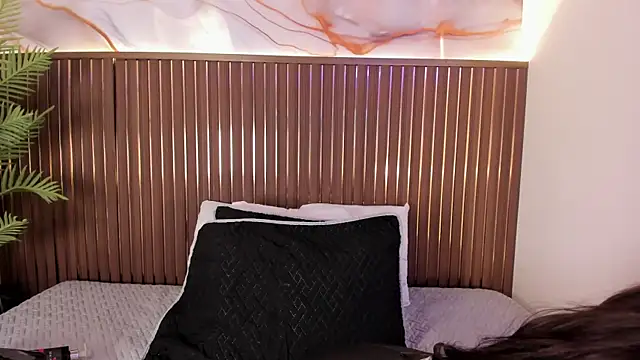 Roxie-NS online show from 18, 1, 2026