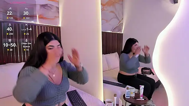 Roxie-NS online show from 11, 10, 2025