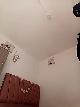 Liahdiaz  online show from 10, 1, 2026