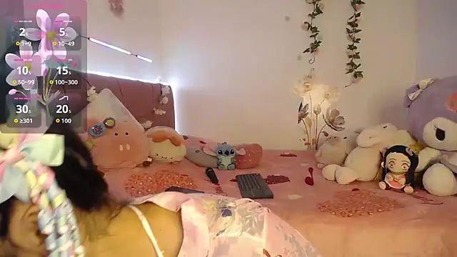 Liahdiaz  online show from 9, 3, 2026