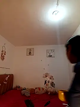 Liahdiaz  online show from 19, 3, 2026