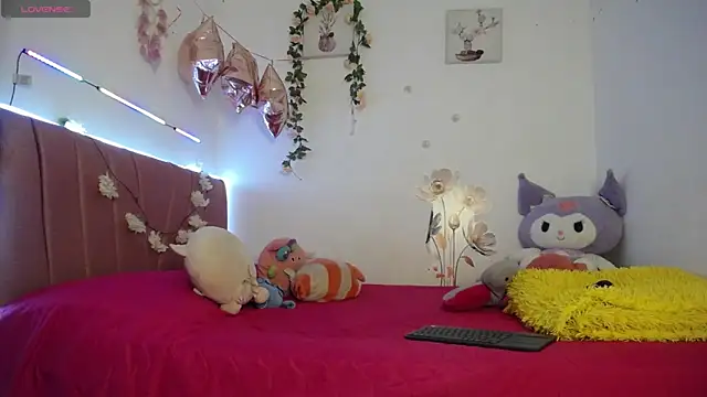 Liahdiaz  online show from 30, 3, 2026