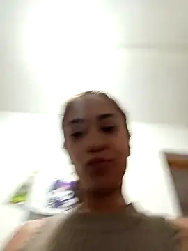 Snapshot of Liahdiaz_ chatting on 11, 11, 2025 Liahdiaz online show from 11, 11, 2025