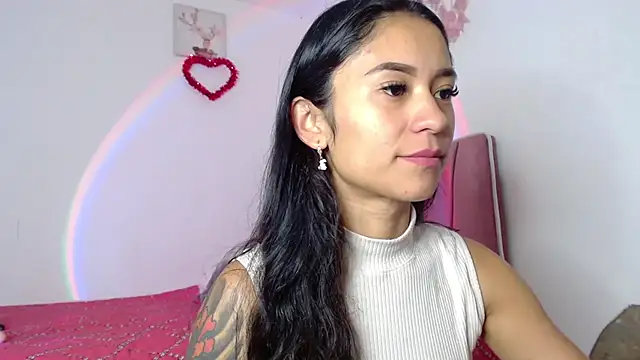 Snapshot of Liahdiaz_ chatting on 19, 9, 2025 Liahdiaz online show from 19, 9, 2025