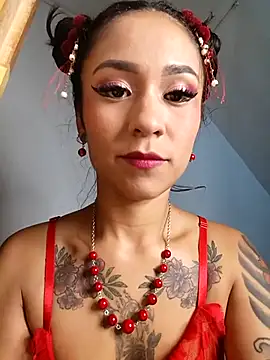 Snapshot of Liahdiaz_ chatting on 4, 10, 2025 Liahdiaz online show from 4, 10, 2025