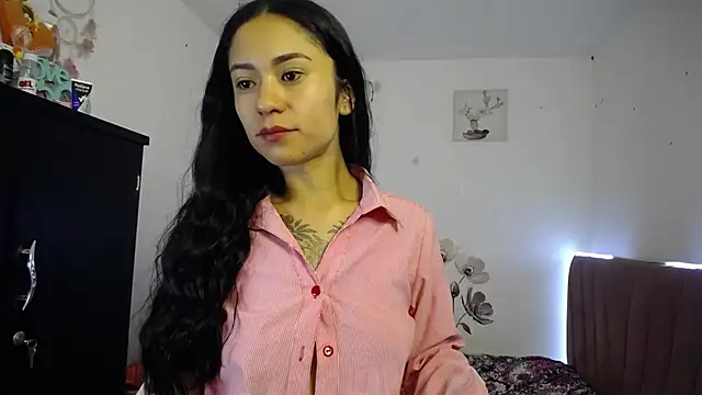 Snapshot of Liahdiaz_ chatting on 16, 7, 2026 Liahdiaz online show from 16, 7, 2026