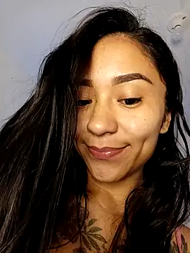 Liahdiaz  online show from 13, 3, 2026