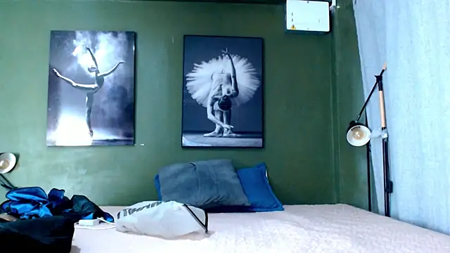 galactica  online show from 10, 10, 2025