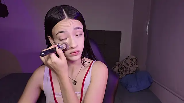 miIa bratz online show from 18, 7, 2026